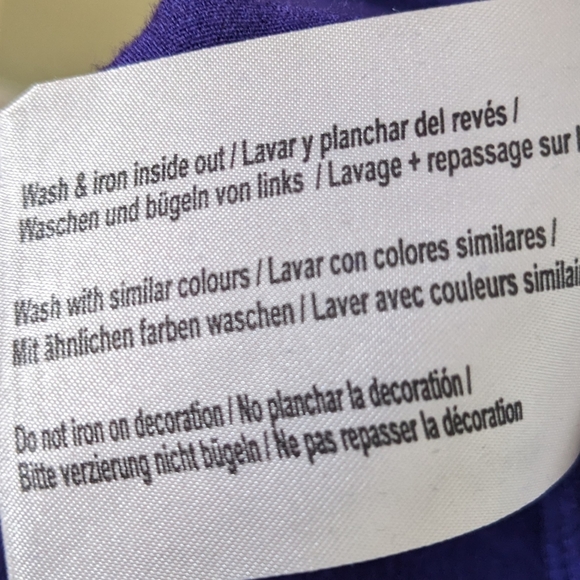 Purple Esprit v-neck, shrt-slved dress w/embroidered bodice & tie back. M. - Picture 7 of 7